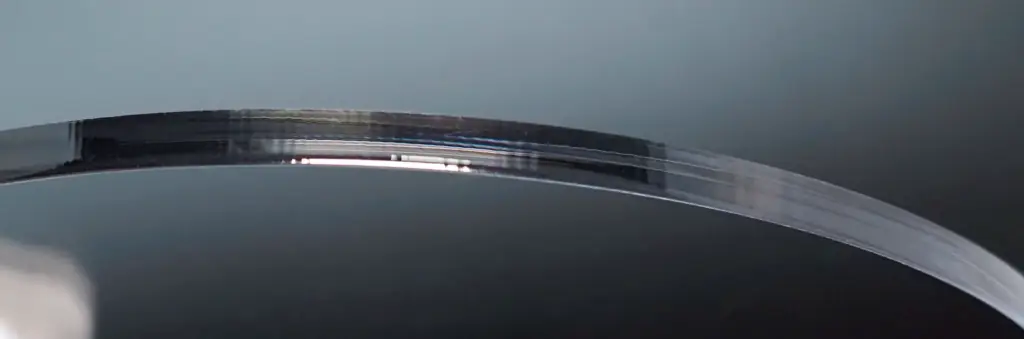 Få en snygg kant när du laserskär plexiglas